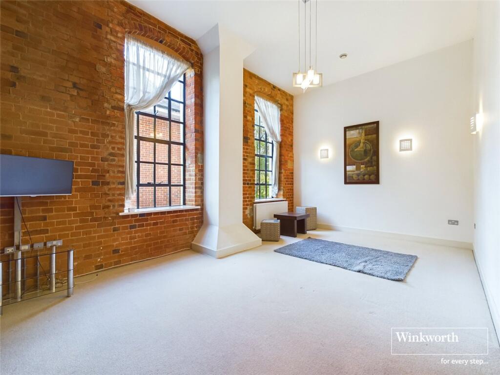 Apartment in Reading - View 4