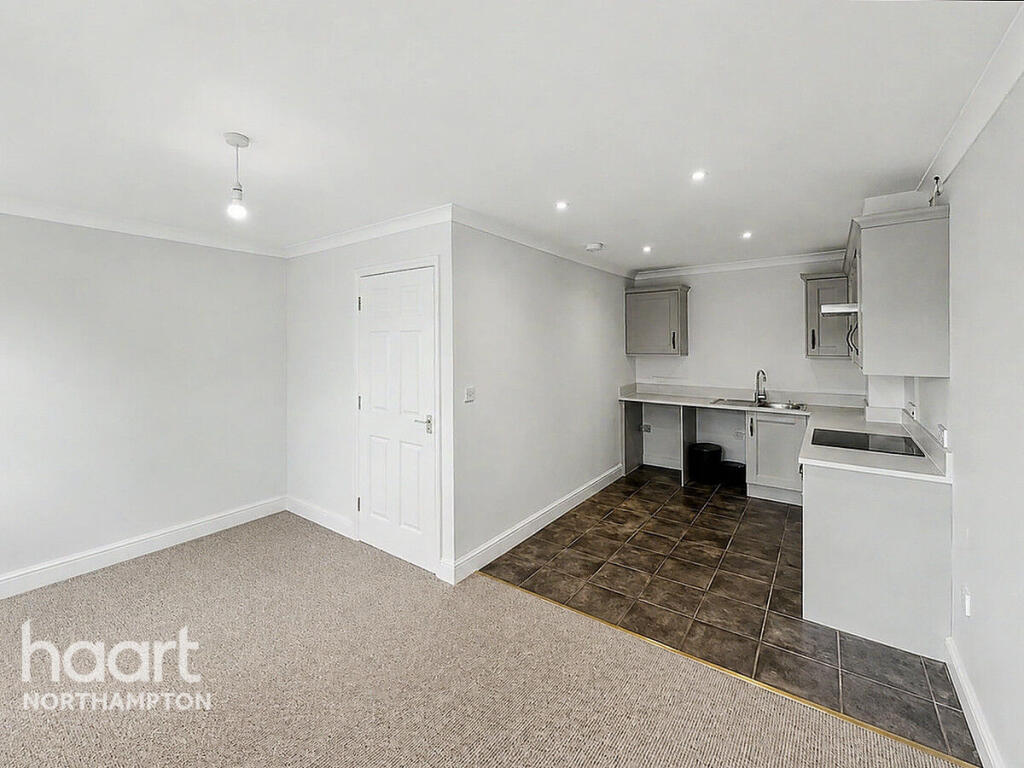 Auctioneers Way, Northampton photo 3