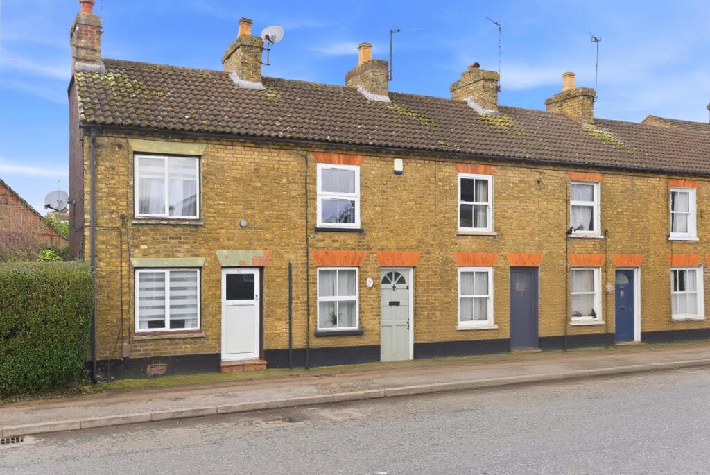 Main image of property: High Street, Toddington, Dunstable, Bedfordshire, LU5