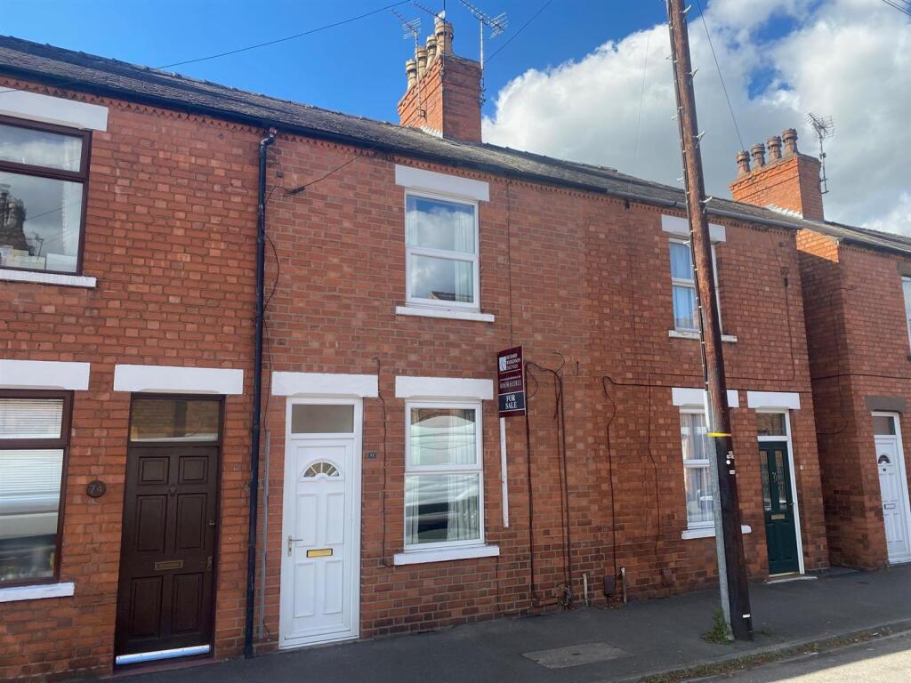 2-bed house on Hatton Gardens, Newark, £158,950