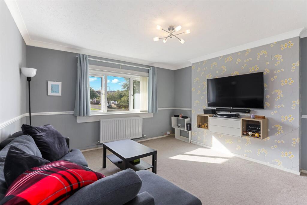 Apartment in Motherwell, South Lanarkshire - View 2