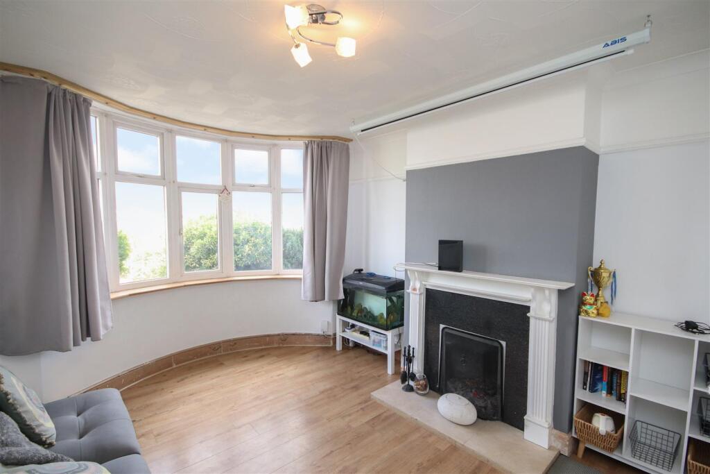 House in Dartford - View 3