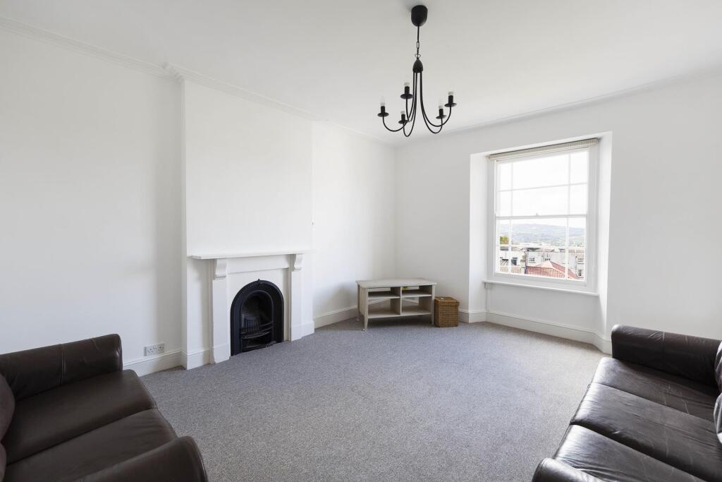 Apartment in Bristol - View 2