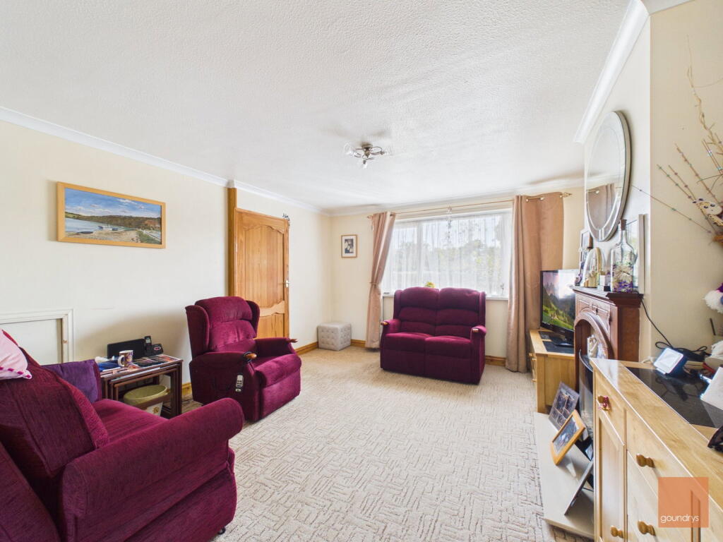 House in Threemilestone, Kenwyn - View 4