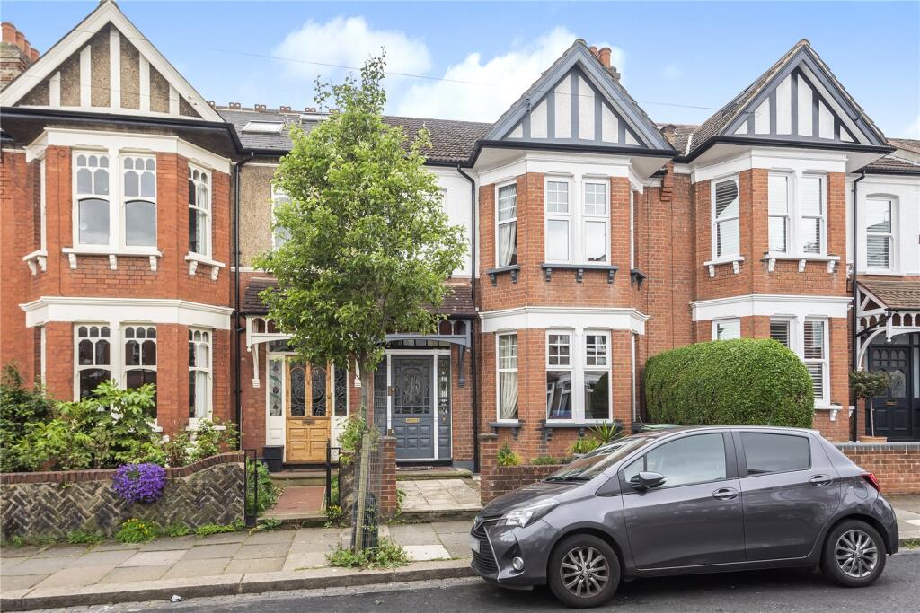 Main image of property: Windsor Road, Palmers Green, London, N13