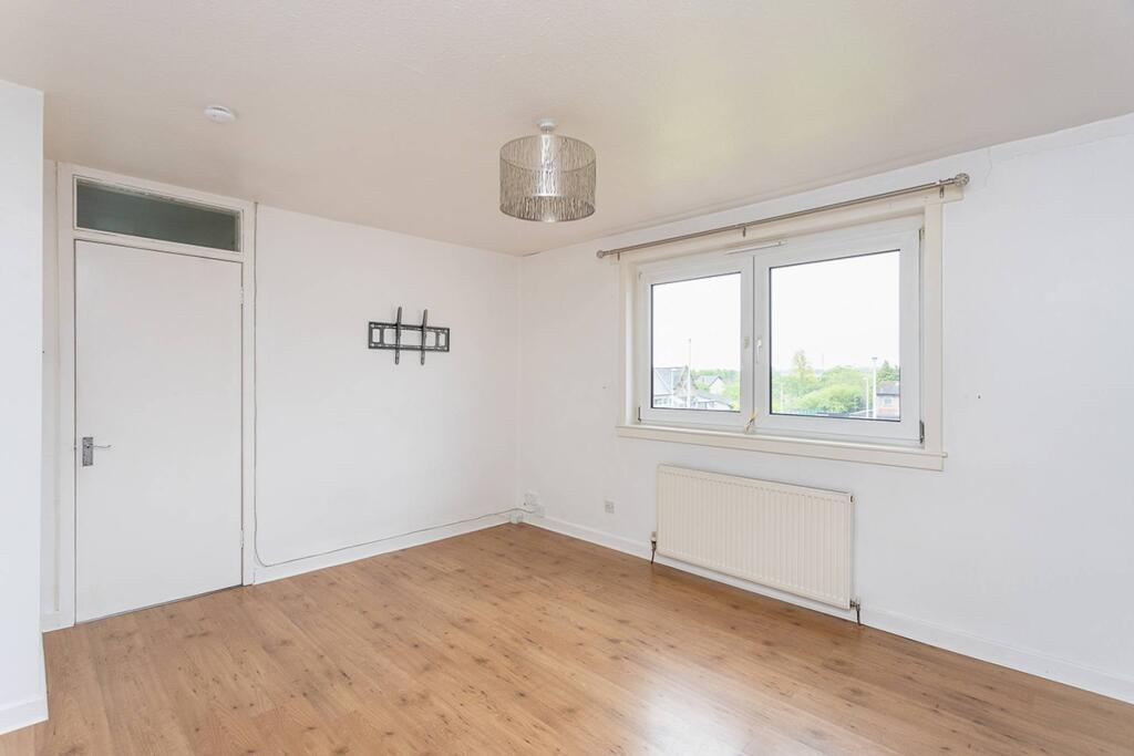 4 Park Street, Cowdenbeath, KY4 8NZ photo 3