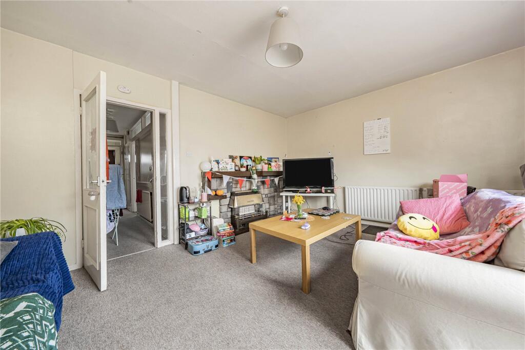 Laverstoke Gardens, Roehampton, SW15 photo 3