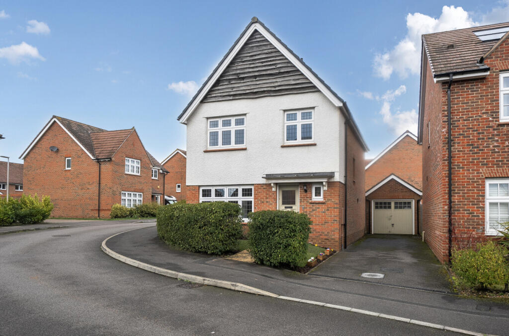 Main image of property: Messenger Road, Woodley, Reading