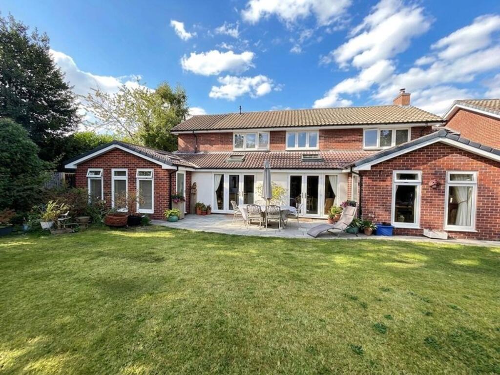 House in Goostrey - View 3