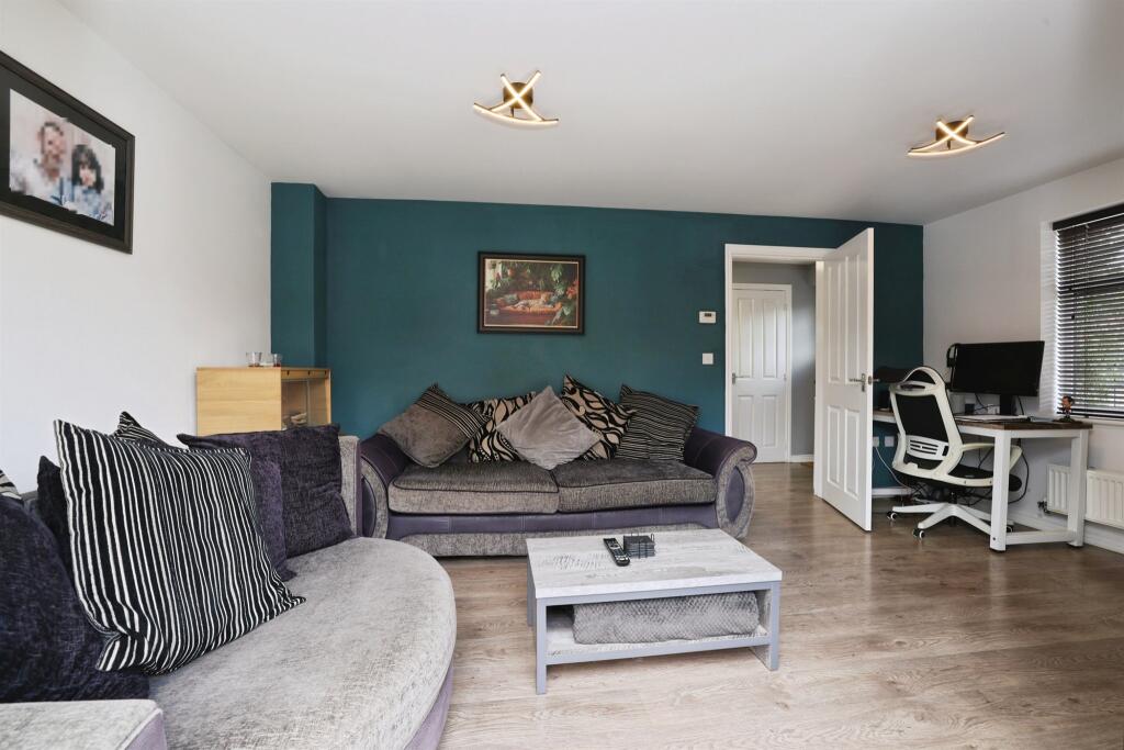 House in Salisbury - View 3
