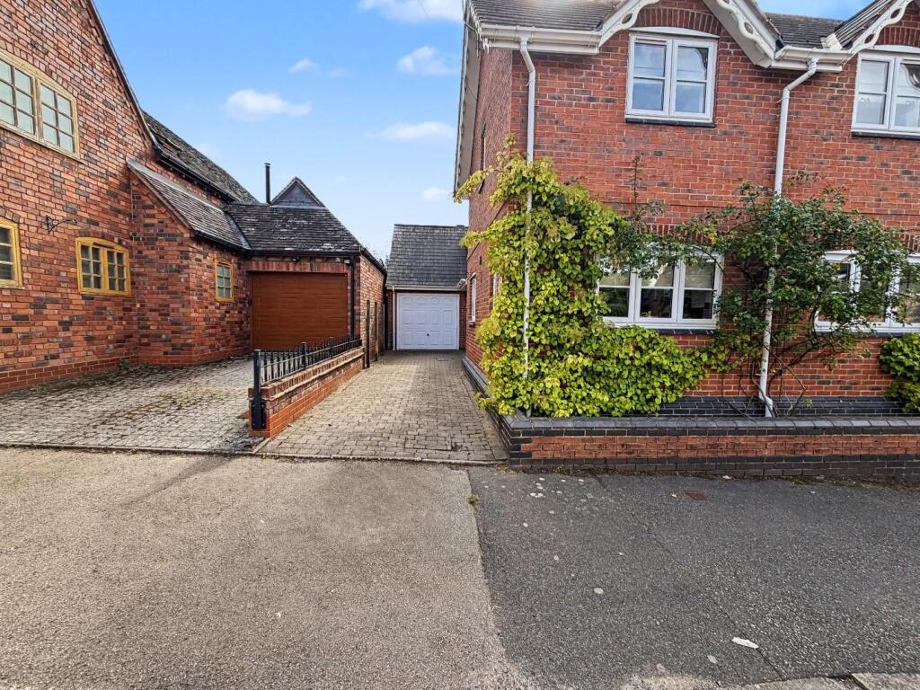 House in Coventry - View 2