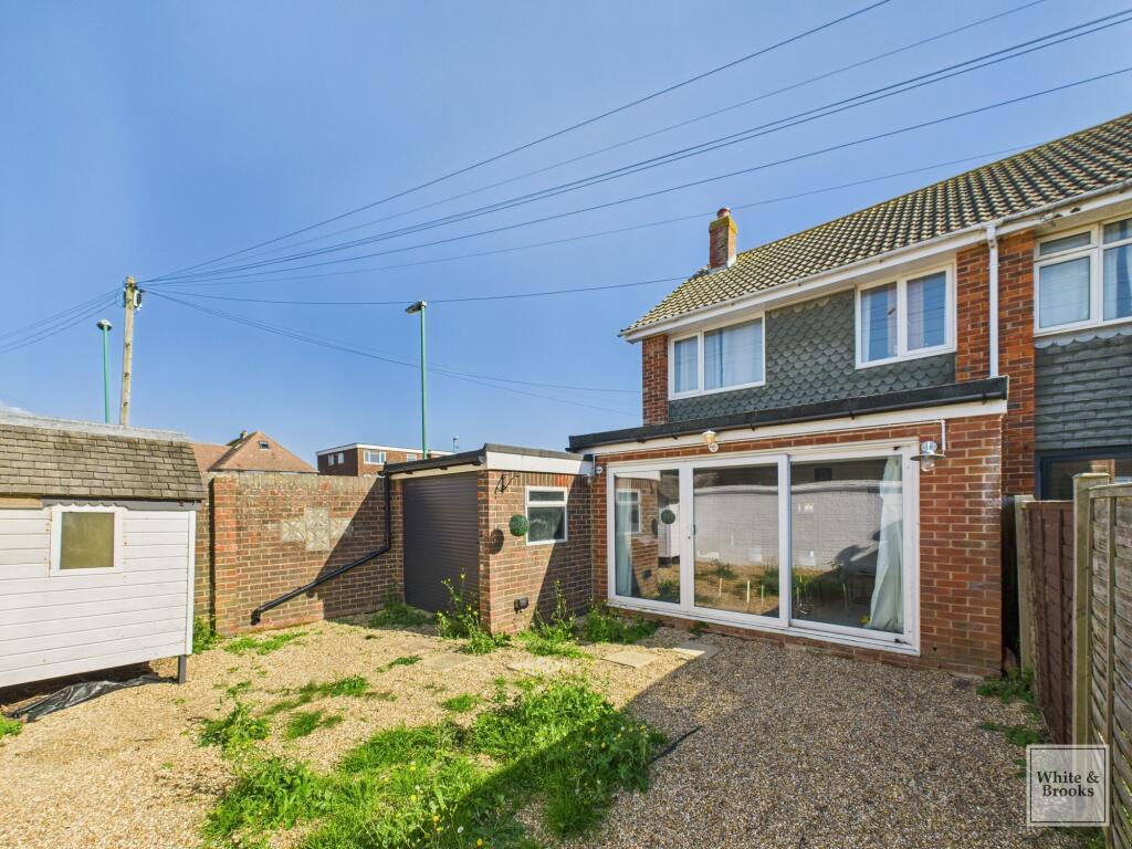 House in Chichester, East Wittering - View 4