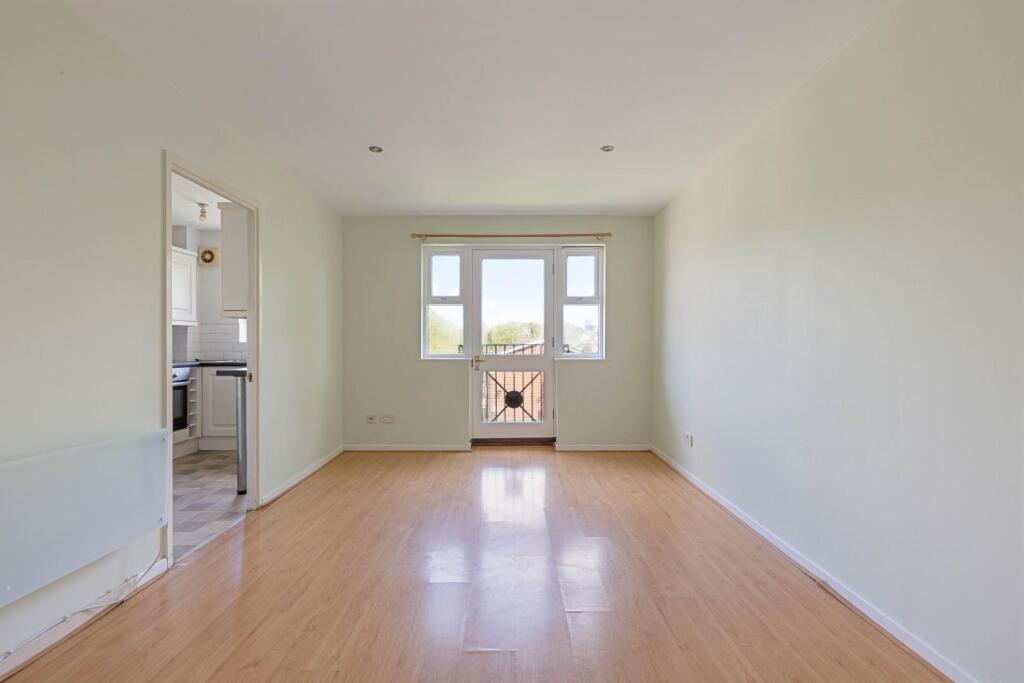 Main image of property: Lyric Mews, Silverldale, London