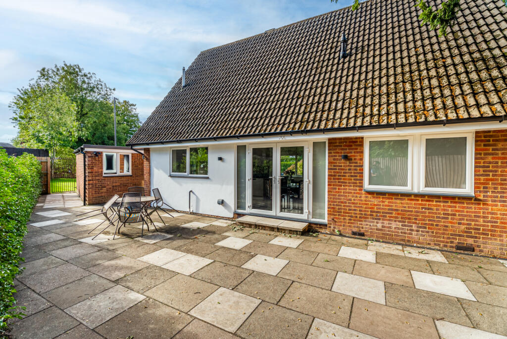 Additional image 15 of Tennyson Road, Harpenden, Hertfordshire, AL5