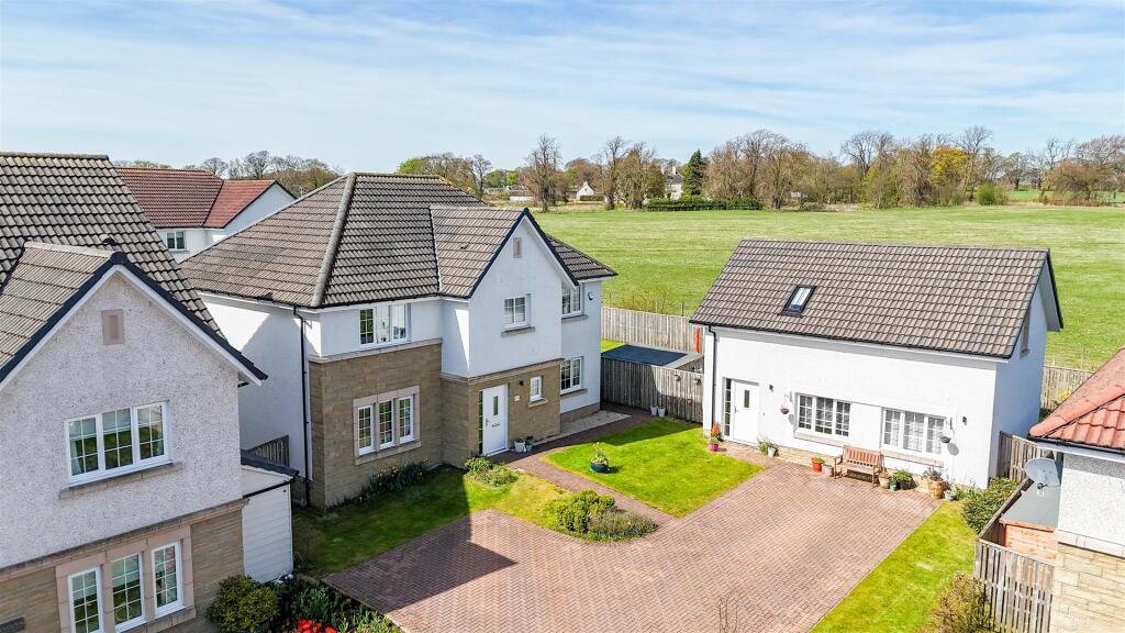 Main image of property: Knox Wynd, Strathaven