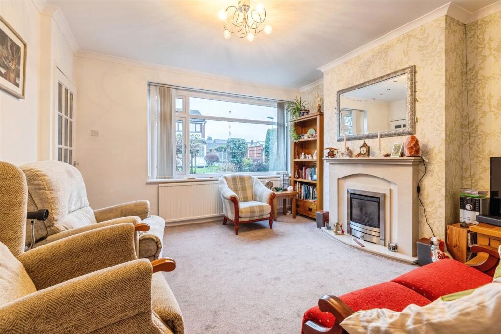 Lostock Drive, Bury, Greater Manchester, BL9 photo 4