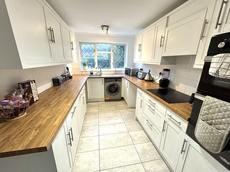 Bladon Close, Nuneaton photo 3