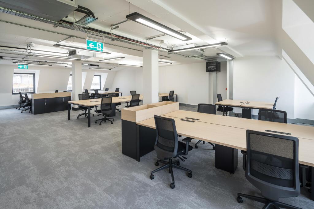5th floor desks
