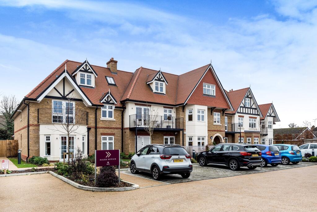 1-bed house on Renaissance Retirement, Wharf Lane, Bourne End, Buckinghamshire, £350,000