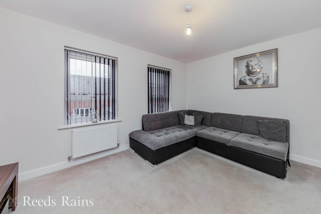 Filter Bed Way, Sandbach, Cheshire, CW11 photo 4