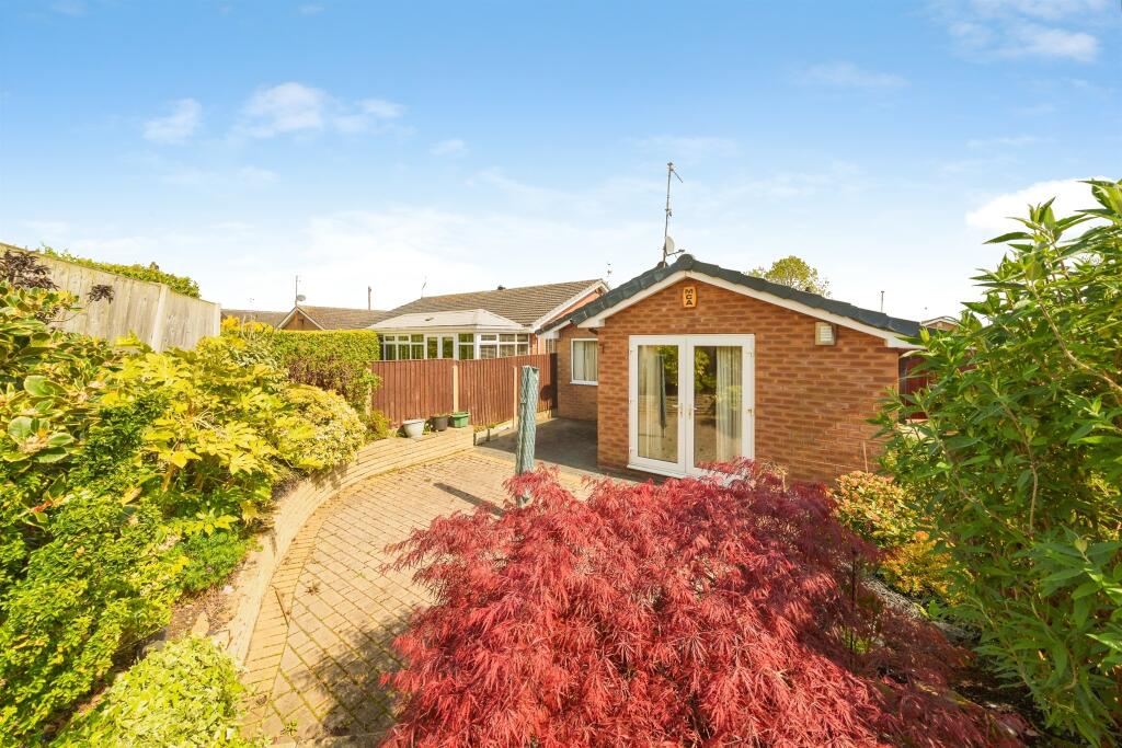 House in Wirral, Liverpool City Region - View 3
