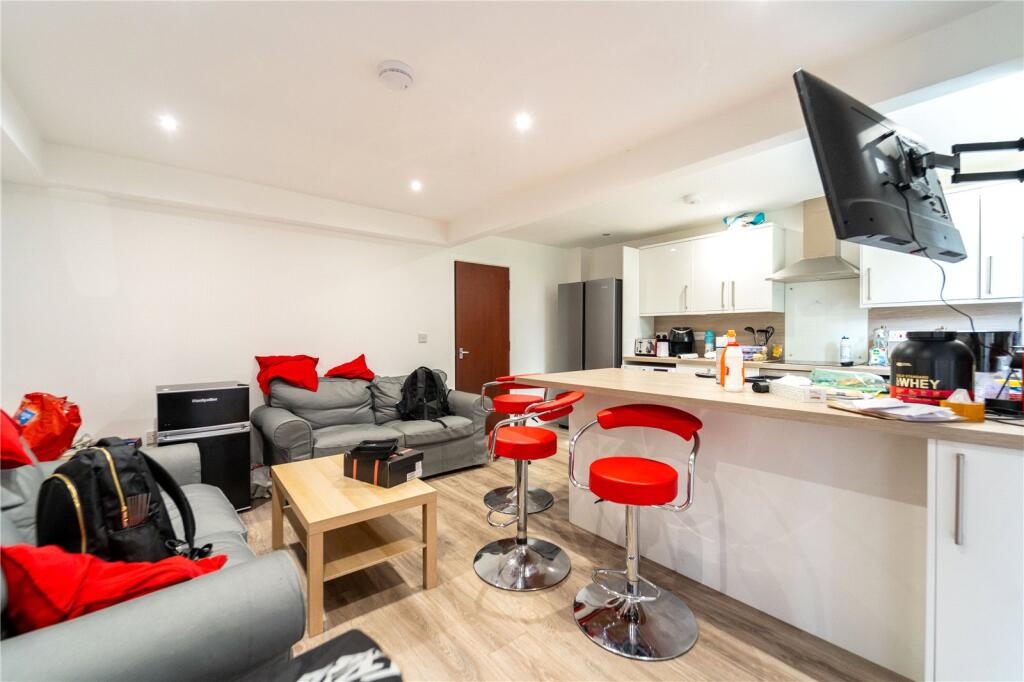 House in Birmingham - View 5