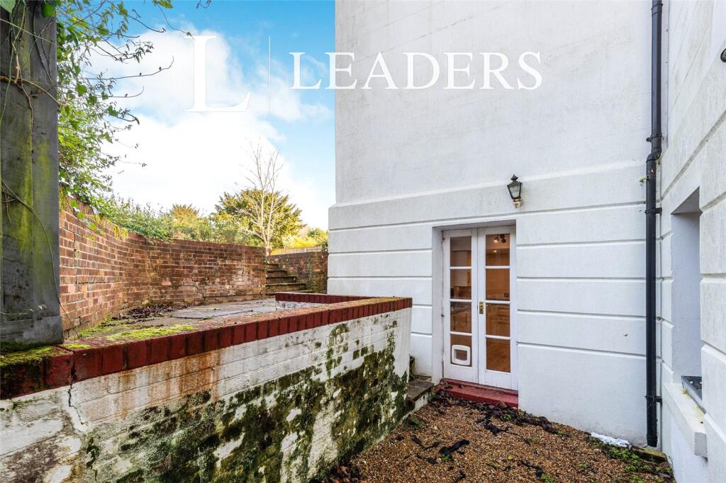 Property photo 8