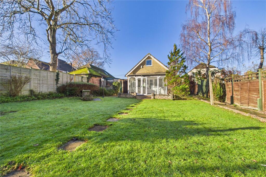 Park Lane, Tilehurst, Reading, Berkshire, RG31 photo 3