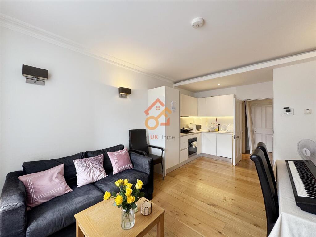 Main image of property: Ivory House, 13 Talbot Square, London W2