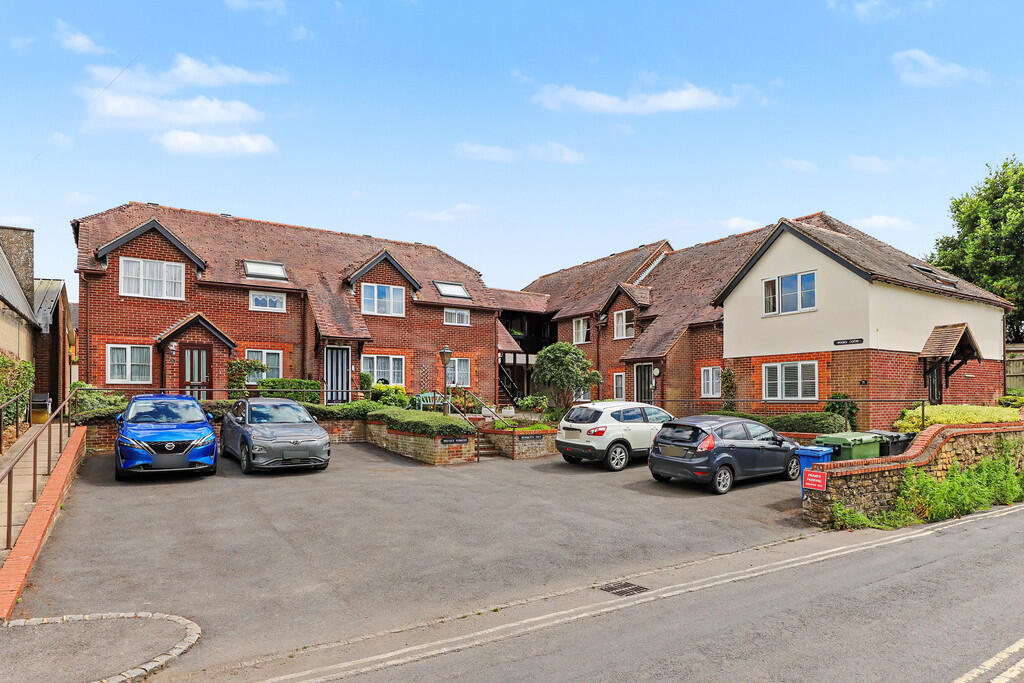 Main image of property: Rooks Lane, Thame