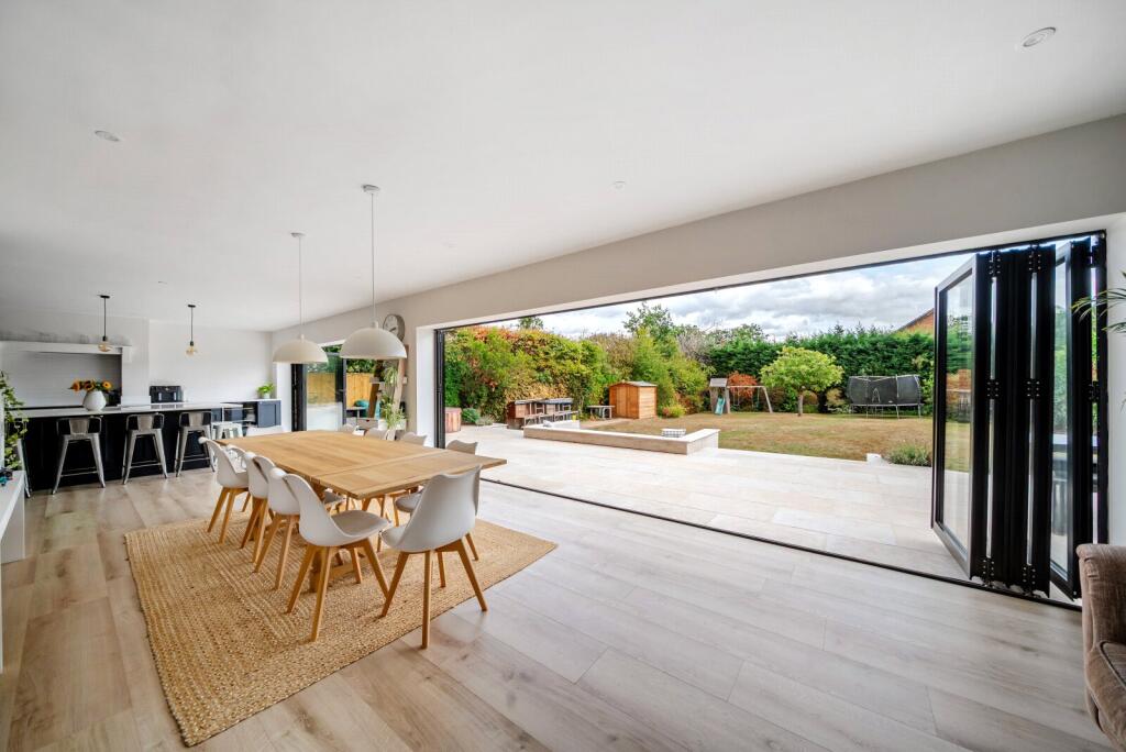 House in Kingston upon Thames - View 5