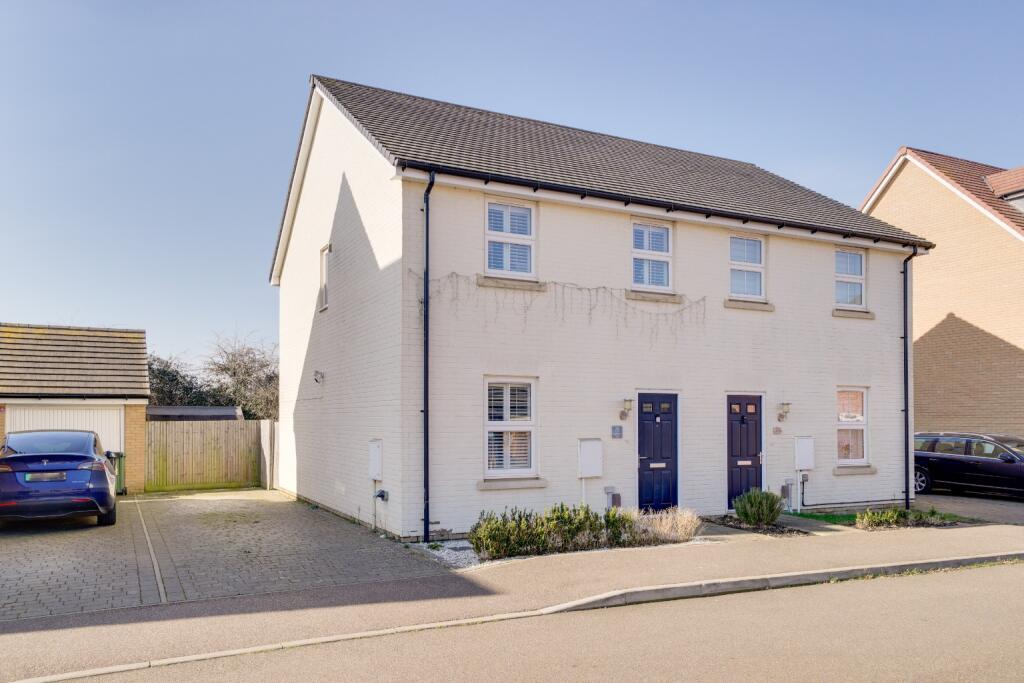 3-bed semi-detached on Grenadier Drive, Northstowe, Cambridge, Cambridgeshire, CB24, £375,000