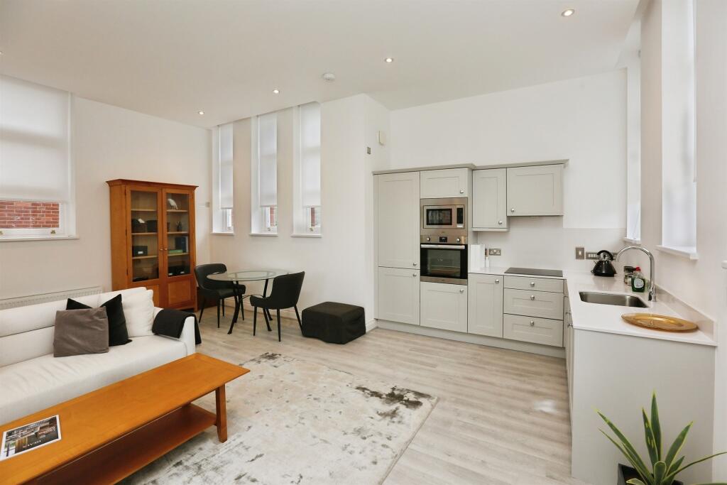 Huxley Way, Gosport photo 3