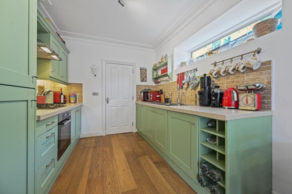 Apartment in London - View 4