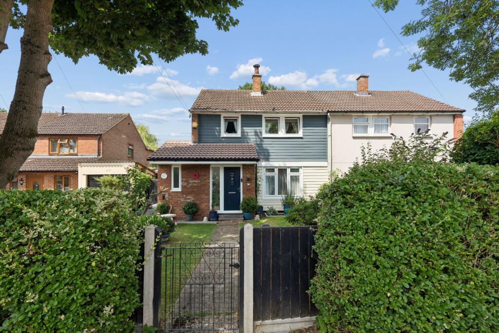 Main image of property: Twinwoods, Stevenage, SG1