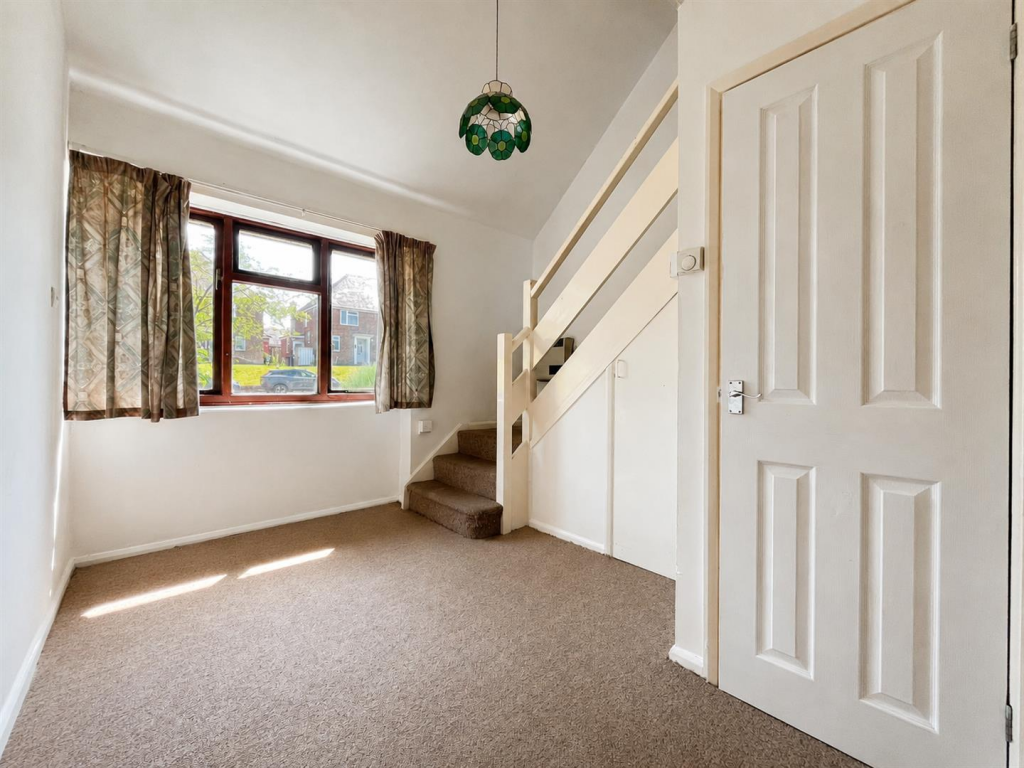 House in Nether Heyford, West Northamptonshire - View 5