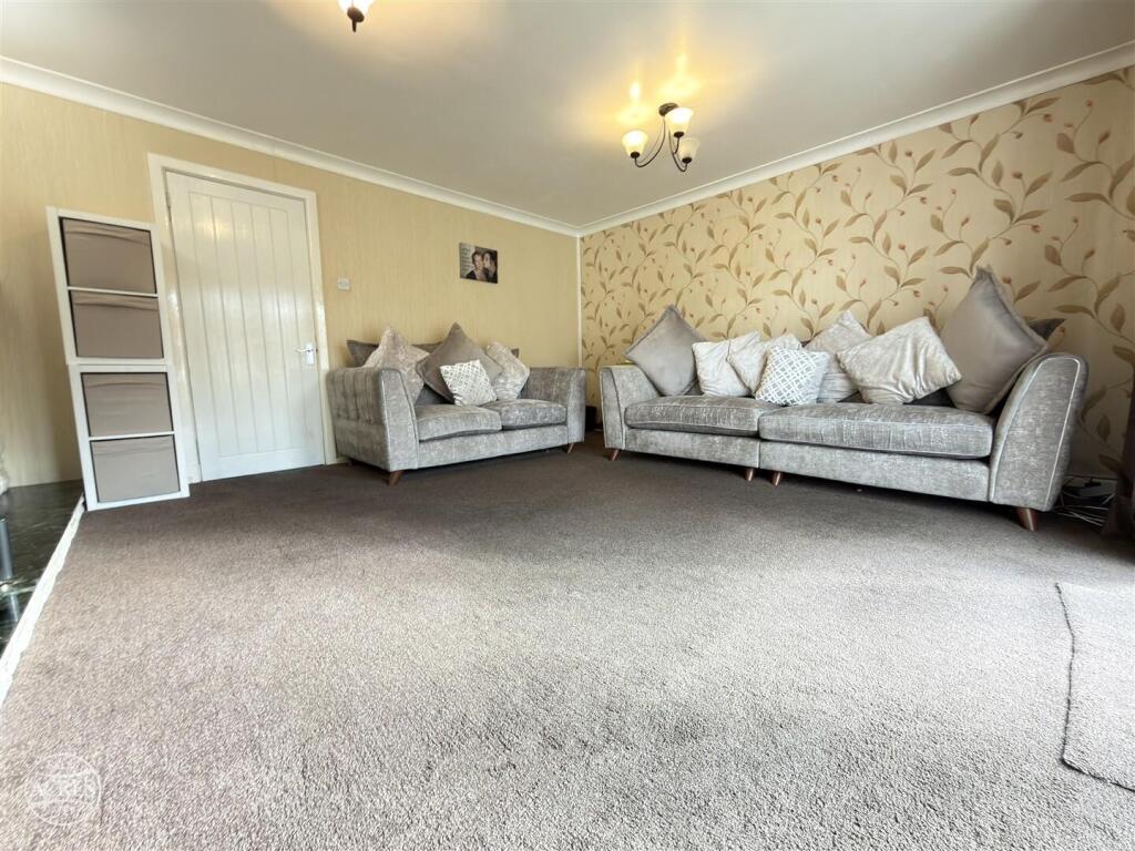 House in Birmingham, Perry Beeches - View 5