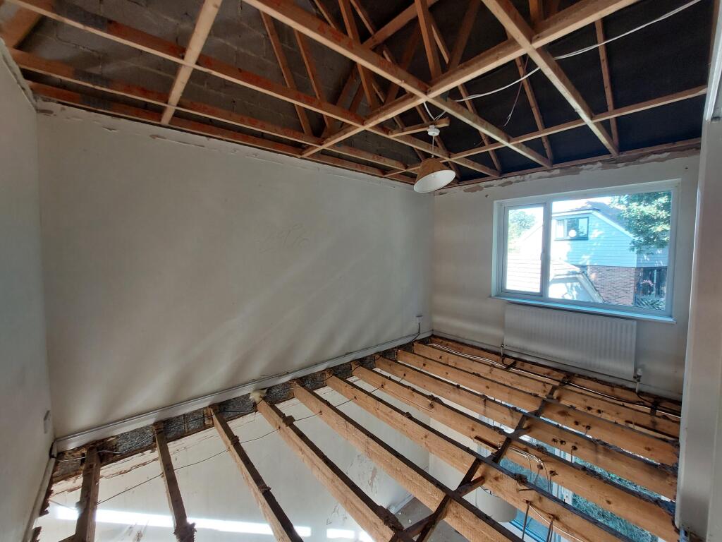 House in Tonbridge - View 2