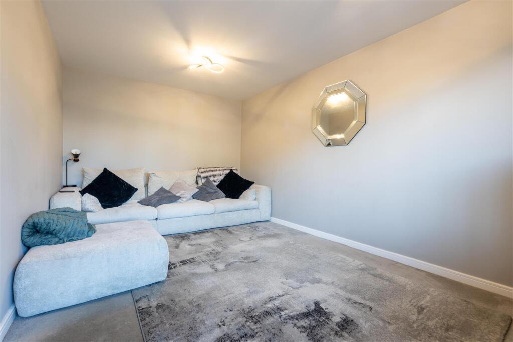 House in Newcastle upon Tyne, Holystone Park, Holystone - View 4