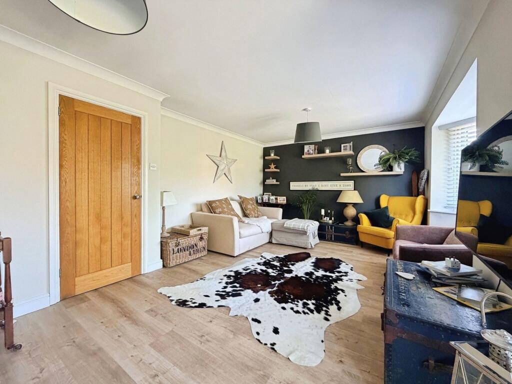 Barclay Mews, Hythe, SO45 photo 4