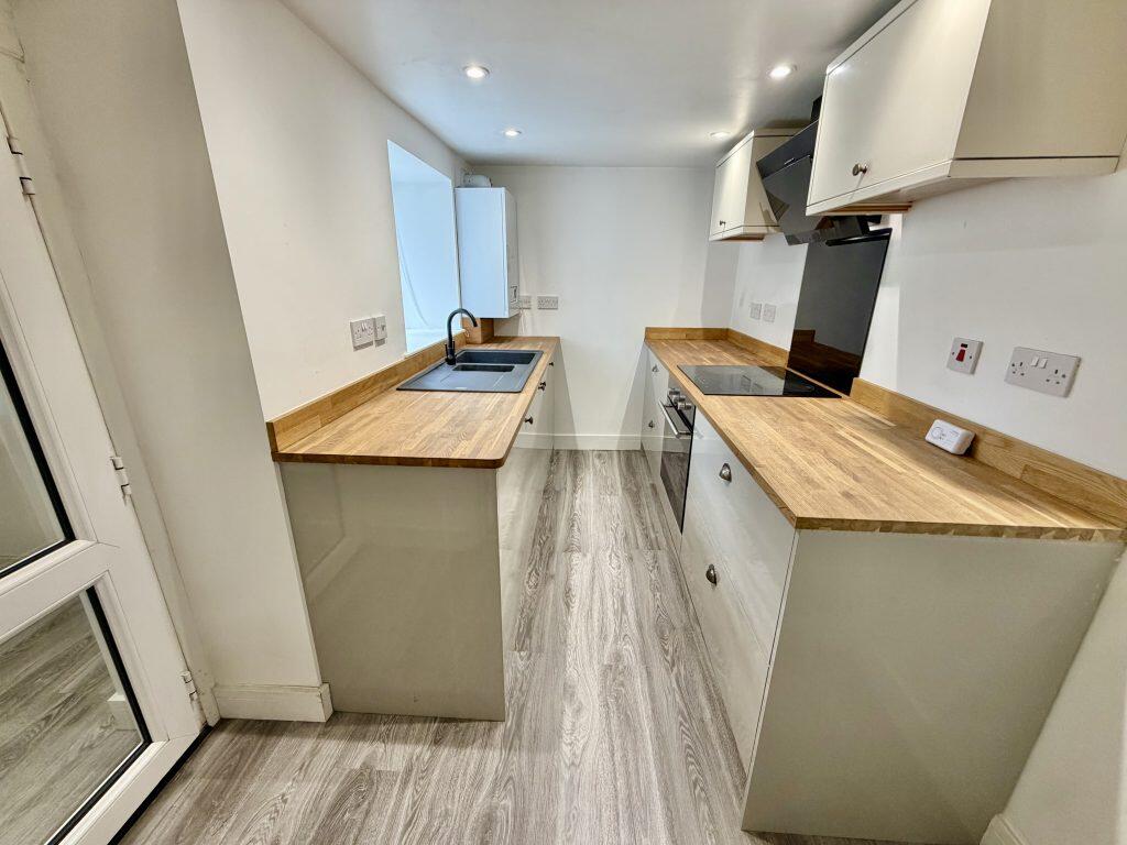 House in Bath - View 3