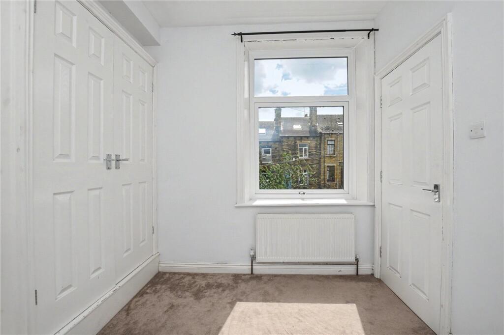 House in Pudsey, Stanningley - More