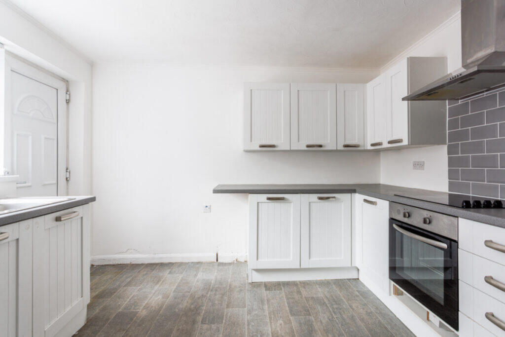 Apartment in South Tyneside, West Harton - View 4