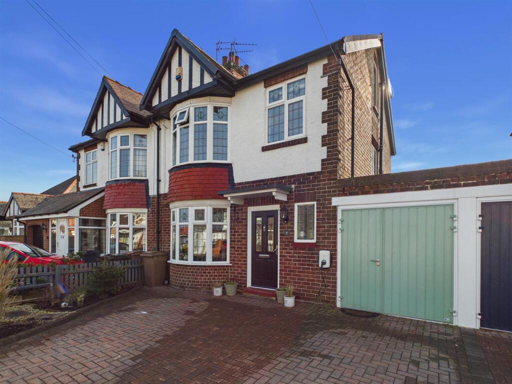 Beechwood Avenue, Monkseaton photo 2