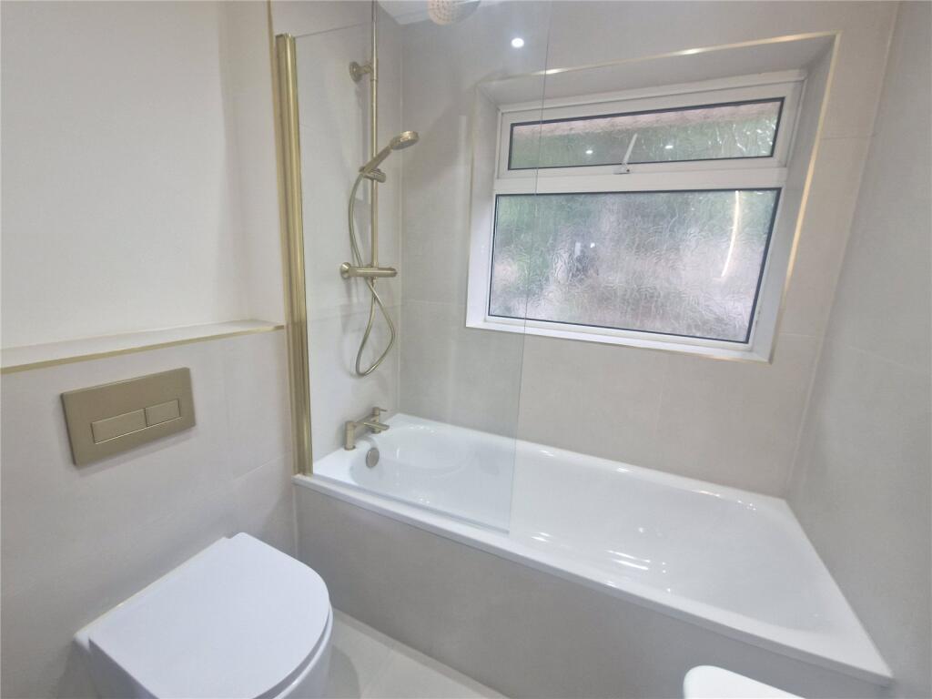 House in Oakengates, Ketley Bank, Trench Lock - View 5