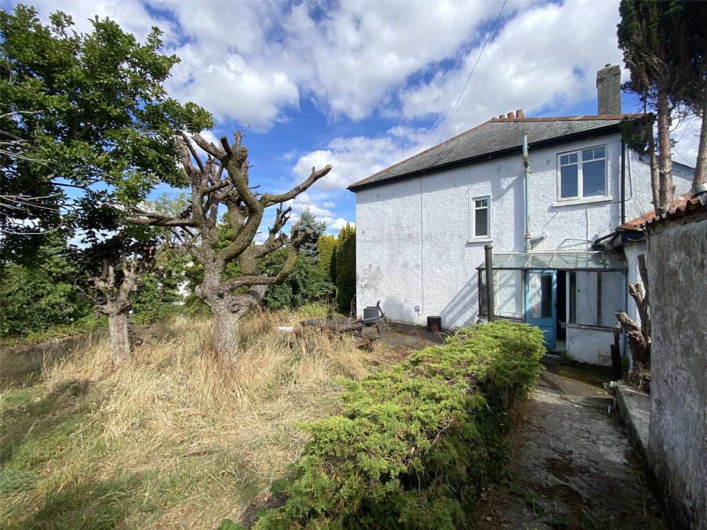 House in Plymouth - View 4