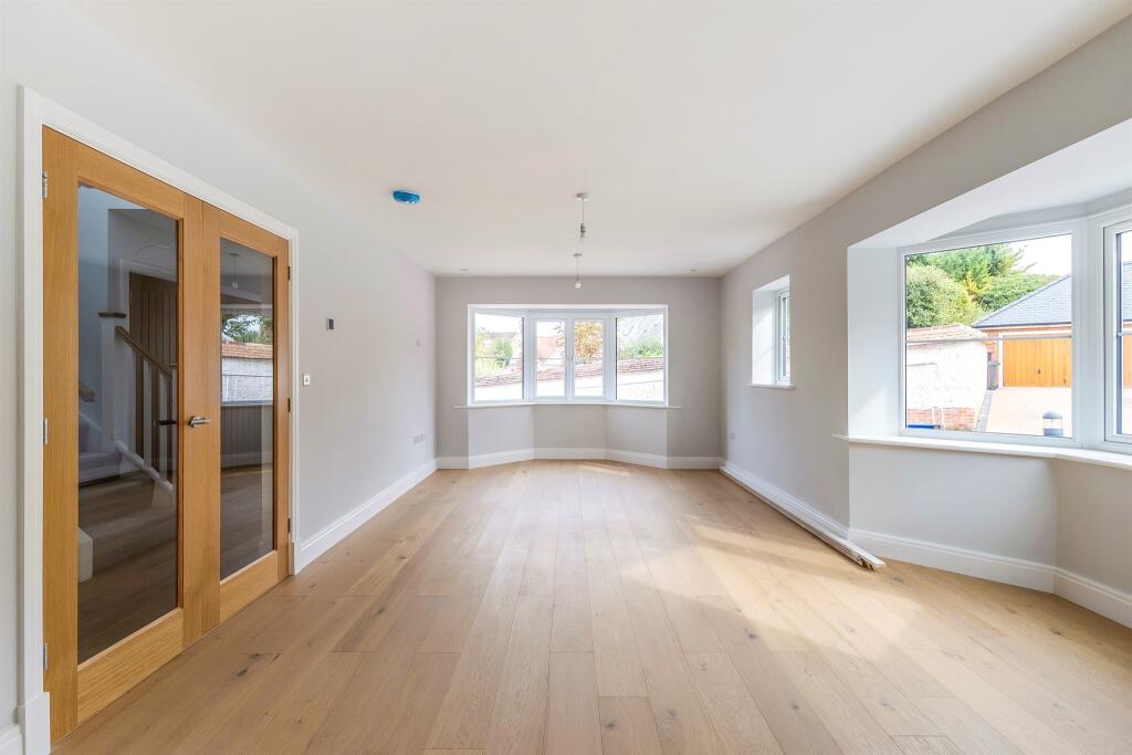 House in Salisbury - View 5