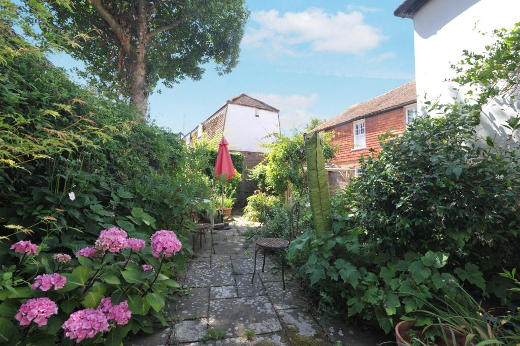 House in Rother, The Strand, Rye - More