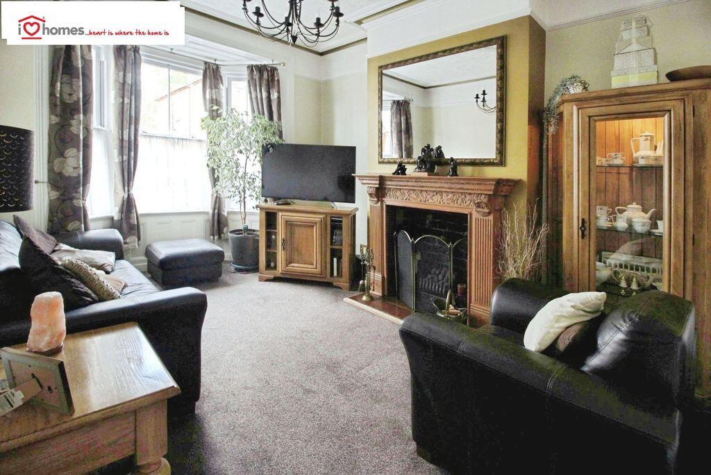 House in Walsall, West Midlands - View 4