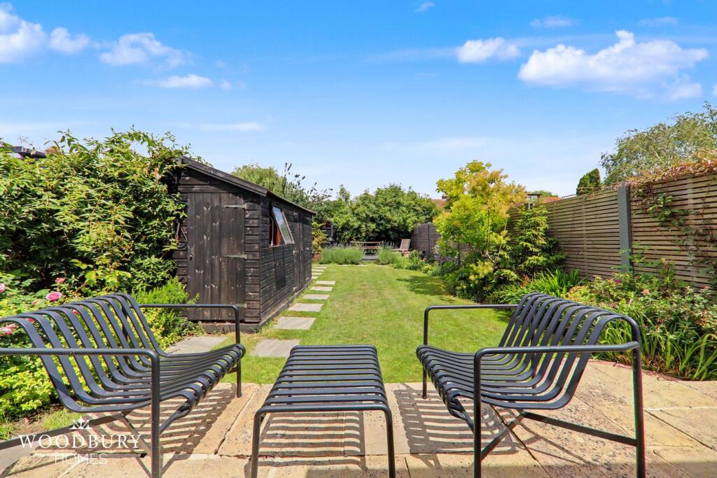 Elmhurst Way, Loughton, IG10 photo 4